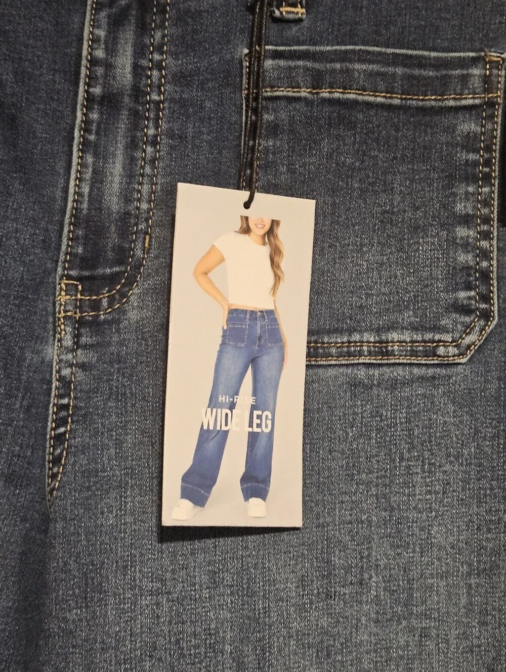 Celebrity Pink Juniors High Wide-Leg Patch Pocket Dark Wash Jeans Size 11/30 NWT - Picture 8 of 16